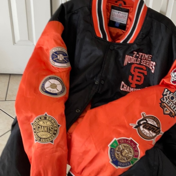 San Francisco Gaints Jacket - Picture 6 of 10